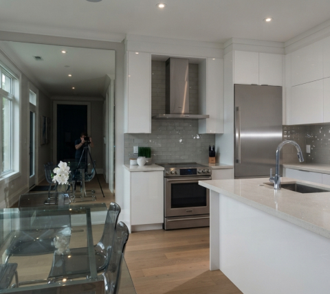 Reflection Removal Services After